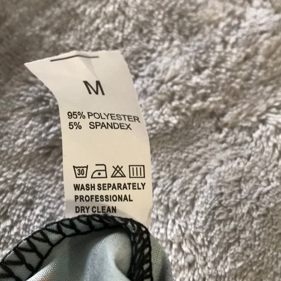 Light Summer Sheath Dress Perfect for Summer - Picture 3 of 4